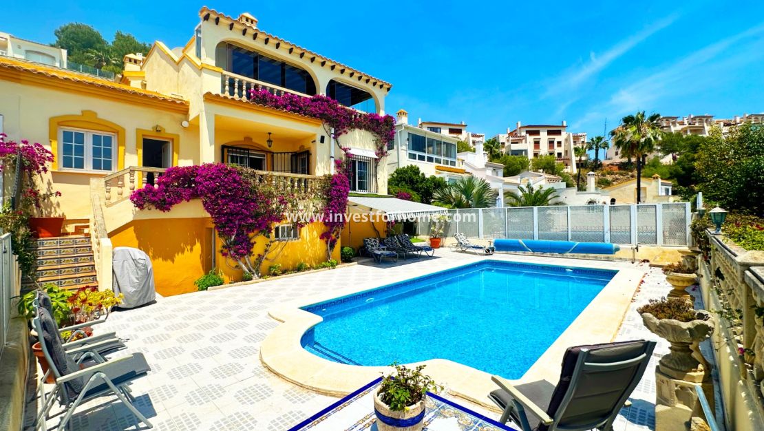 Sale - Villa - Orihuela Costa - Costa Blanca