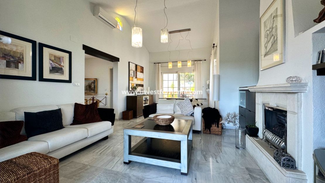 Sale - Villa - Orihuela Costa - Costa Blanca