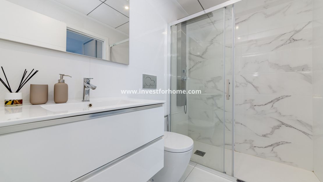Sale - Villa - Orihuela Costa - Costa Blanca