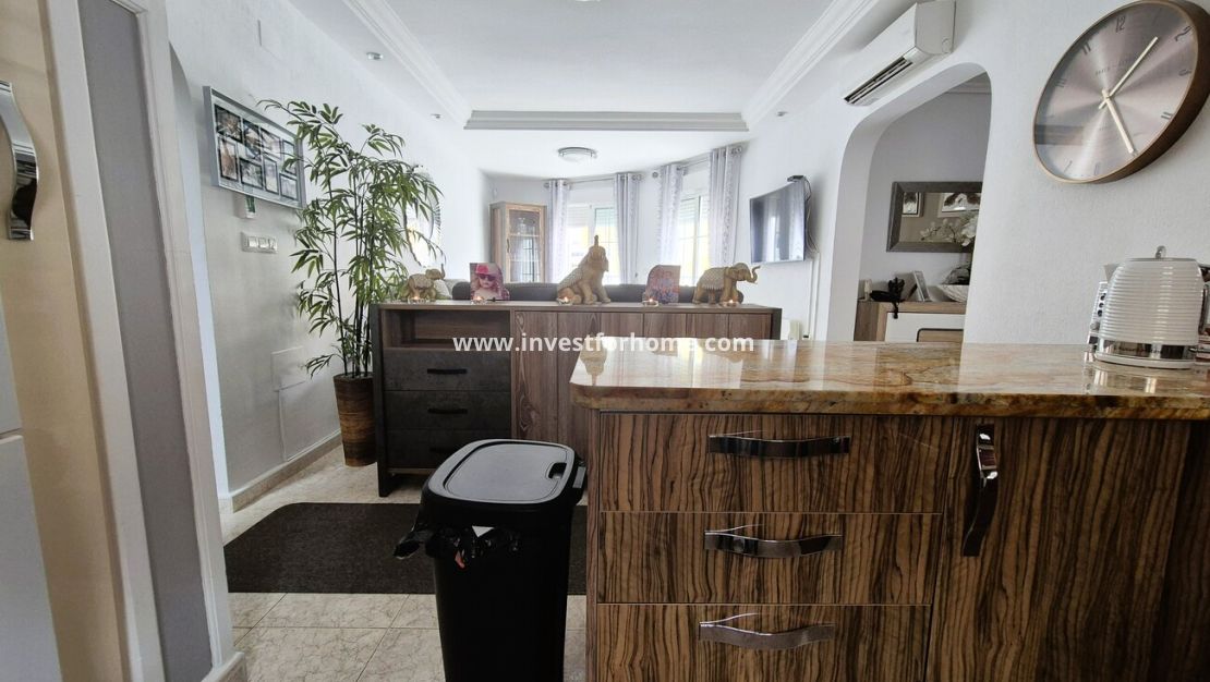 Sale - Villa - Orihuela Costa - Costa Blanca