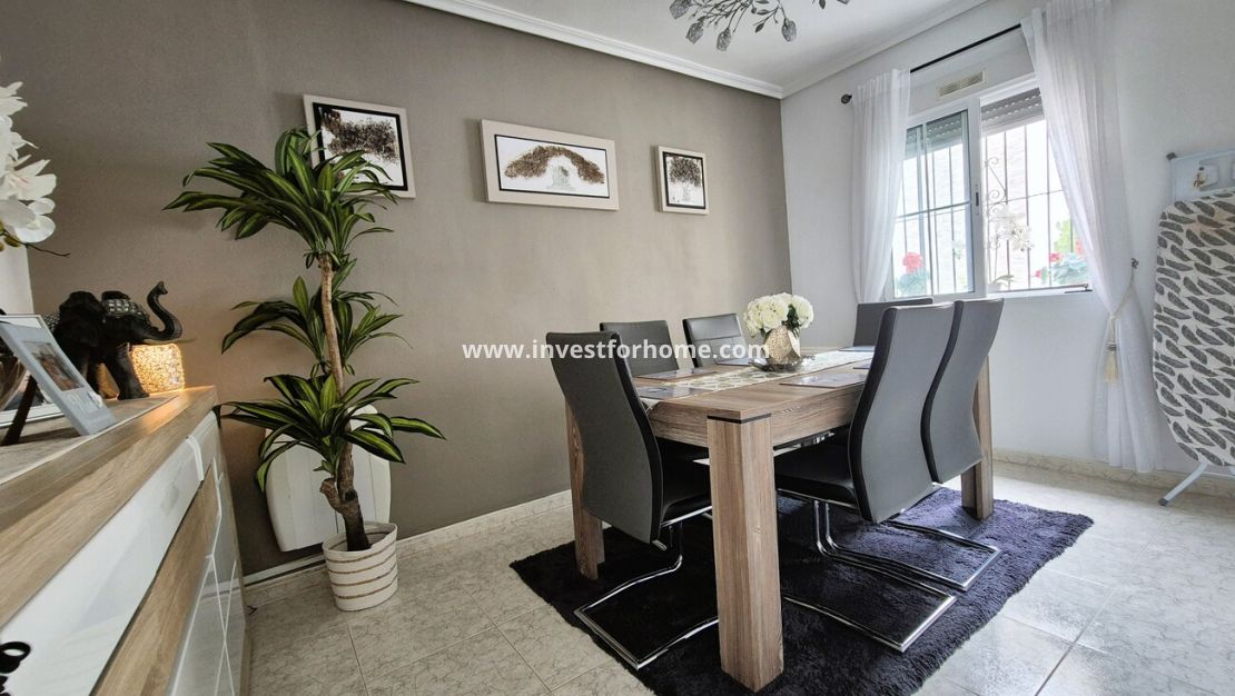 Sale - Villa - Orihuela Costa - Costa Blanca