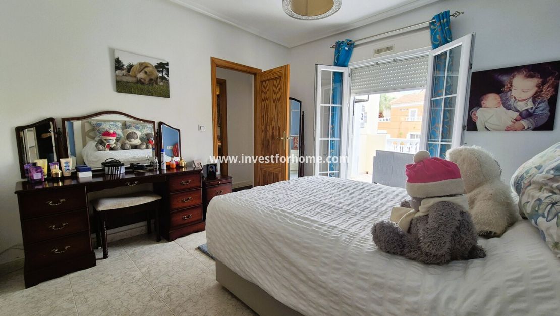 Sale - Villa - Orihuela Costa - Costa Blanca
