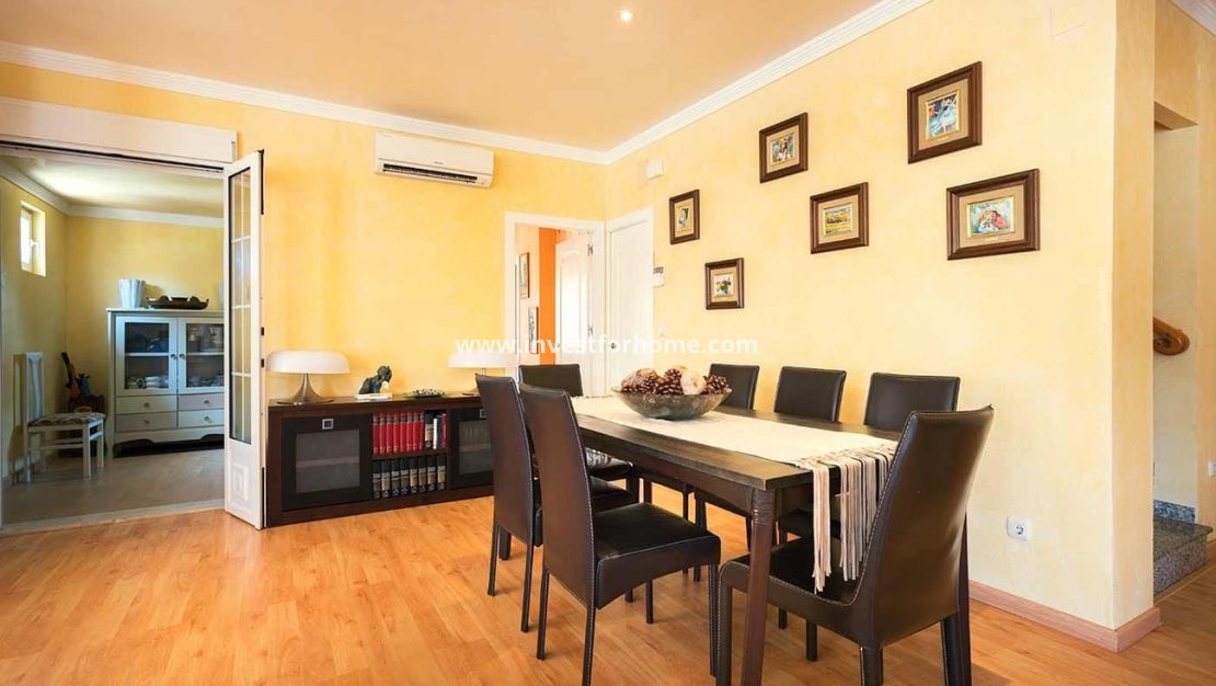 Sale - Villa - Orihuela Costa - Costa Blanca