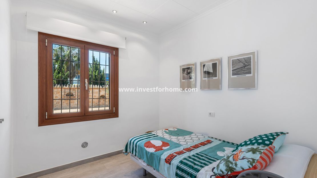 Sale - Villa - Orihuela Costa - Costa Blanca