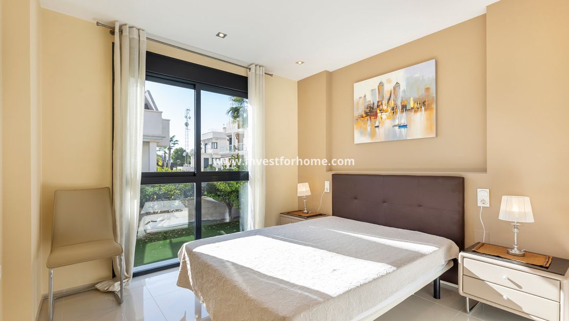 Sale - Villa - Orihuela Costa - Costa Blanca