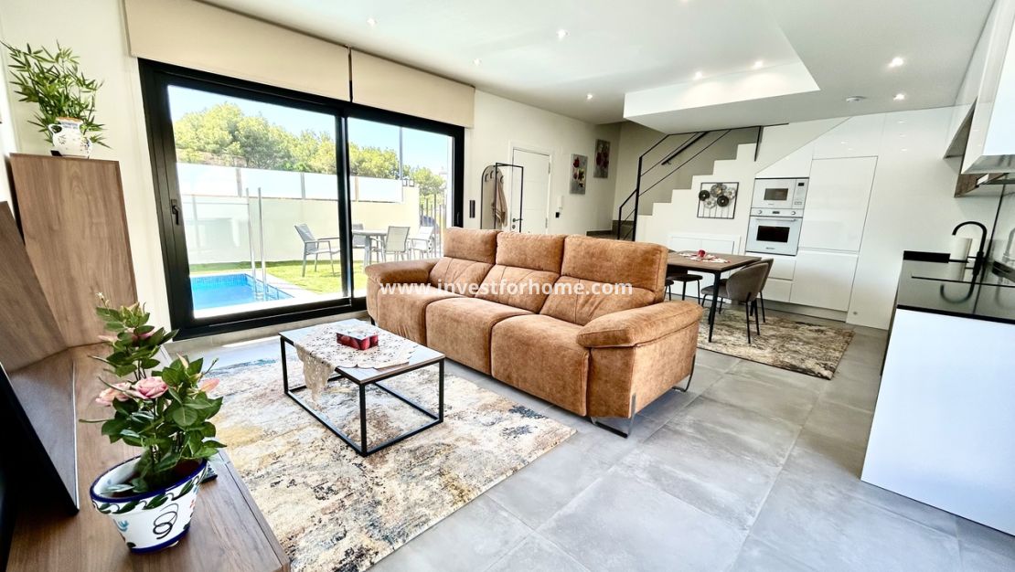 Sale - Villa - Orihuela Costa - Costa Blanca