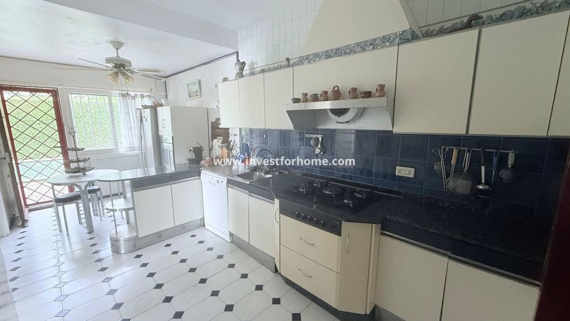 Sale - Villa - Orihuela Costa - Dehesa De Campoamor