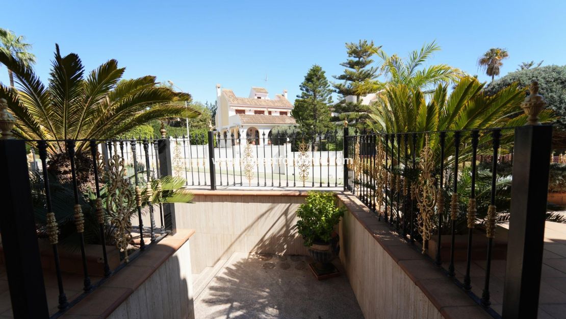 Sale - Villa - Orihuela Costa - Dehesa De Campoamor