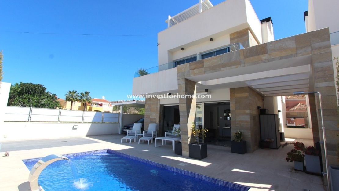 Sale - Villa - Orihuela Costa - El Galan