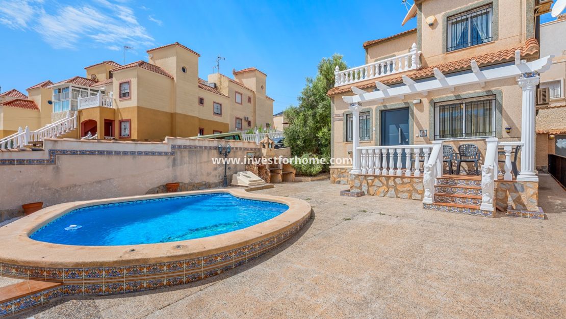 Sale - Villa - Orihuela Costa - El Galan