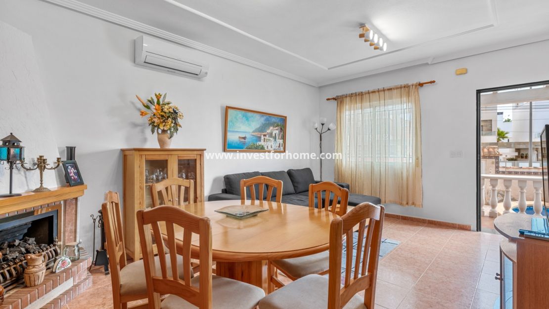 Sale - Villa - Orihuela Costa - El Galan