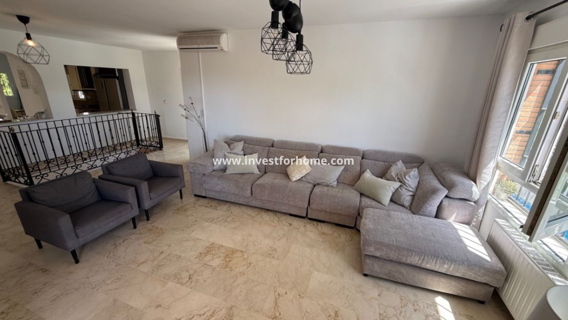 Sale - Villa - Orihuela Costa - Inland