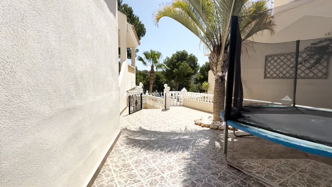 Sale - Villa - Orihuela Costa - Inland