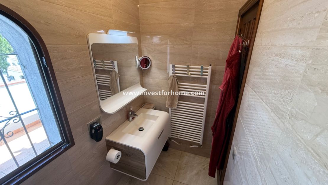 Sale - Villa - Orihuela Costa - Inland