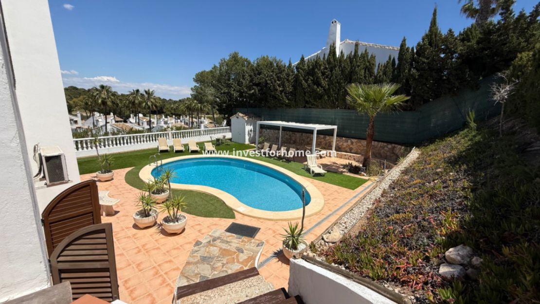 Sale - Villa - Orihuela Costa - Inland