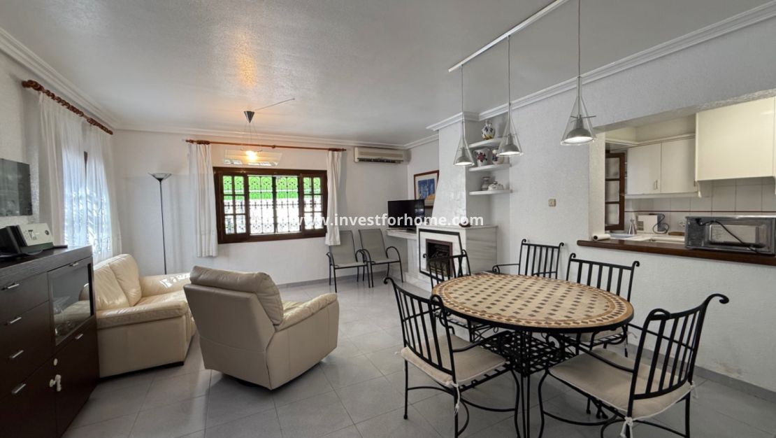 Sale - Villa - Orihuela Costa - Inland