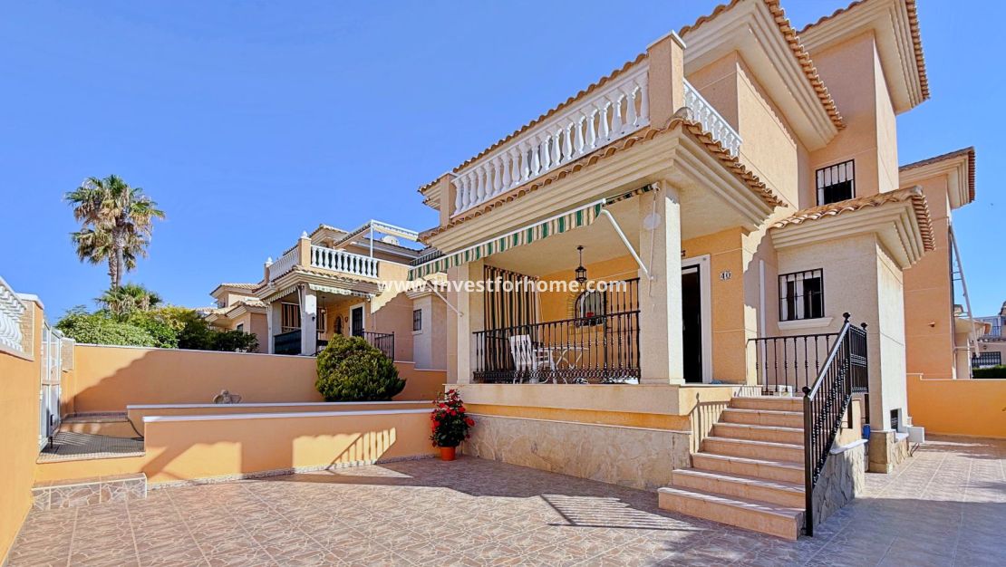 Sale - Villa - Orihuela Costa - Inland