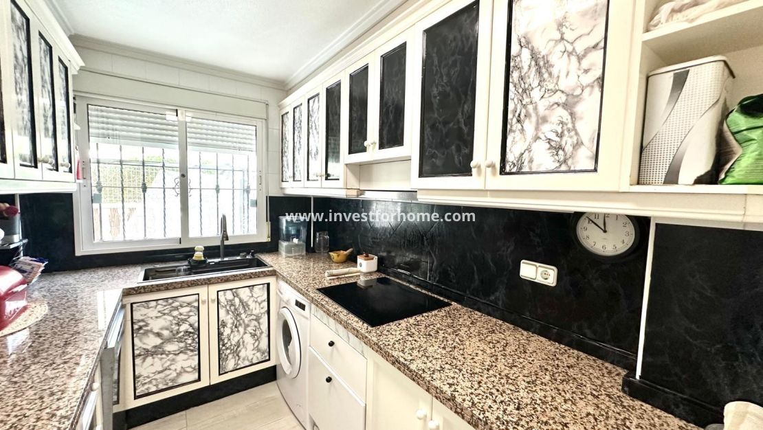 Sale - Villa - Orihuela Costa - La Regia