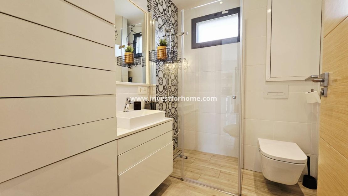 Sale - Villa - Orihuela Costa - La Regia