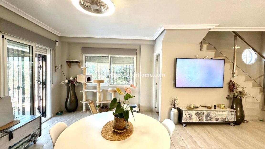 Sale - Villa - Orihuela Costa - La Regia