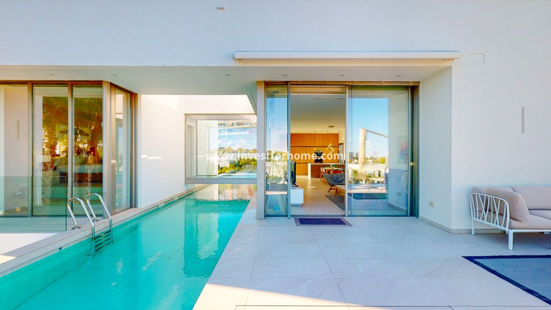 Sale - Villa - Orihuela Costa - Las Colinas Golf