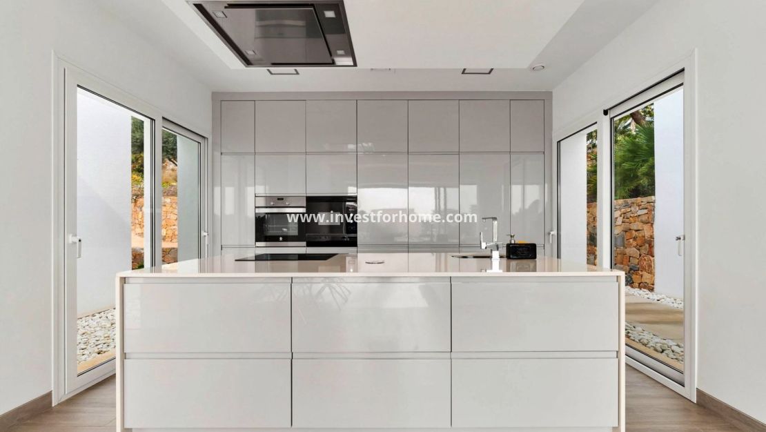 Sale - Villa - Orihuela Costa - Las Colinas Golf