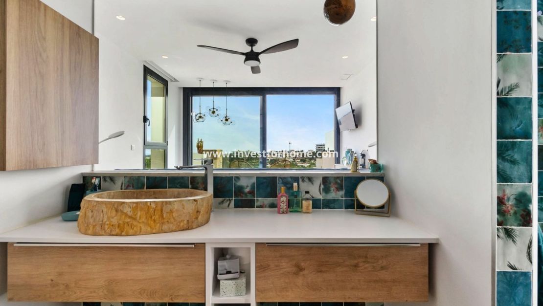 Sale - Villa - Orihuela Costa - Las Colinas Golf