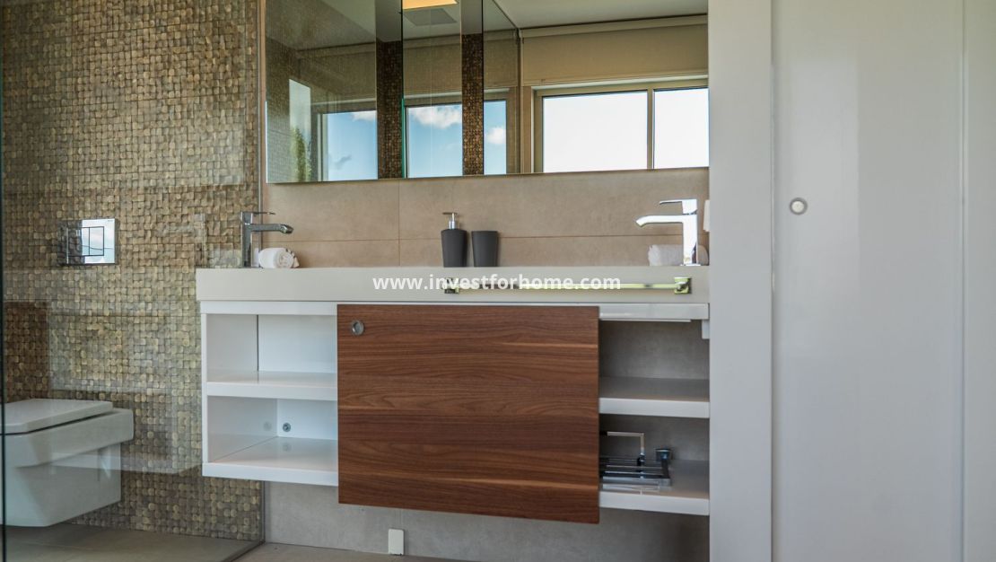 Sale - Villa - Orihuela Costa - Las Colinas Golf