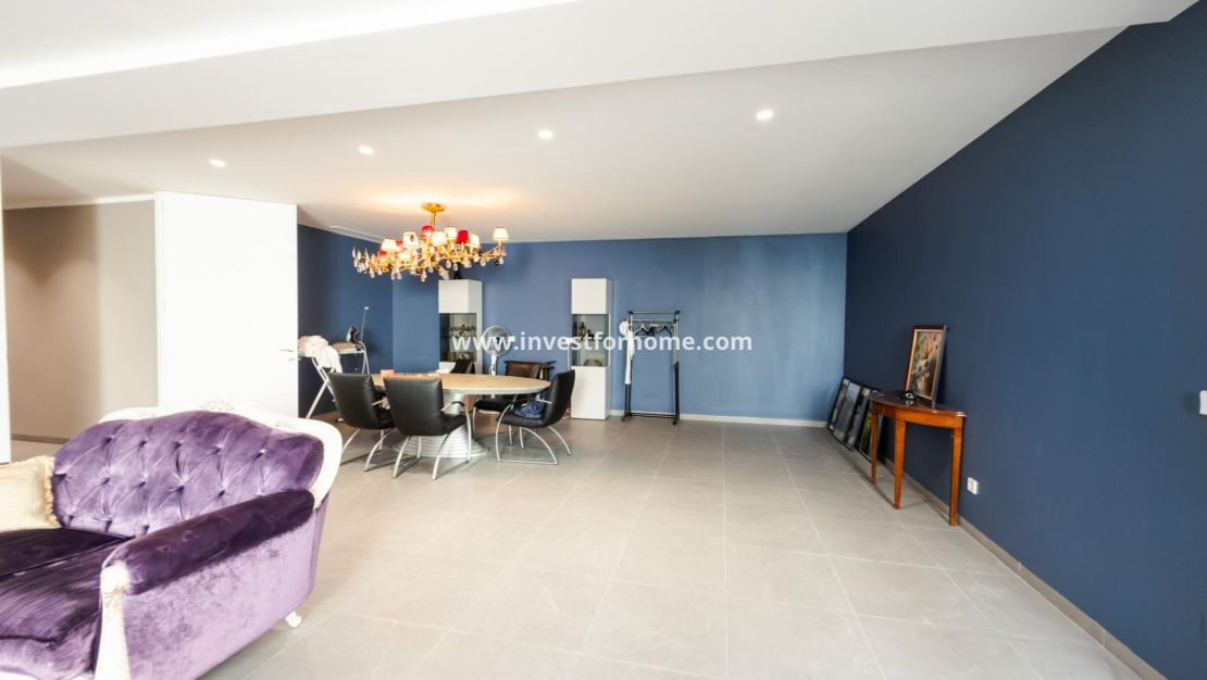 Sale - Villa - Orihuela Costa - Las Colinas Golf