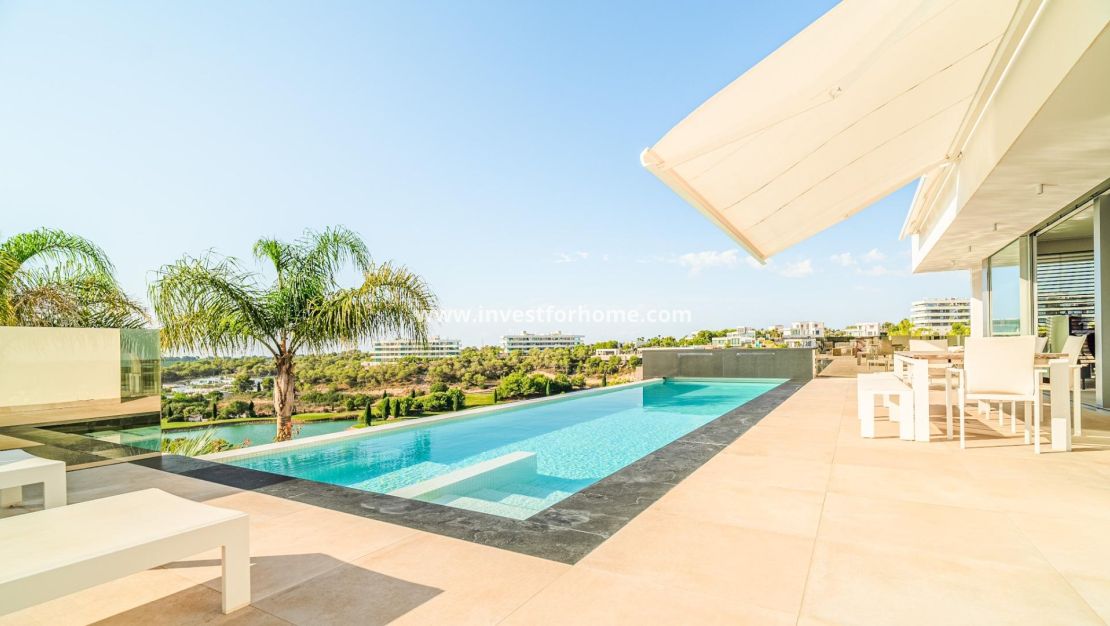 Sale - Villa - Orihuela Costa - Las Colinas Golf