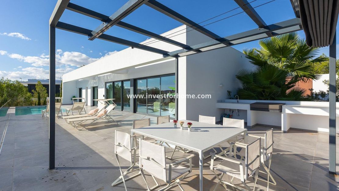 Sale - Villa - Orihuela Costa - Las Colinas Golf