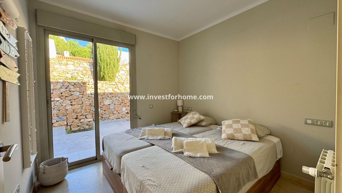 Sale - Villa - Orihuela Costa - Las Colinas Golf