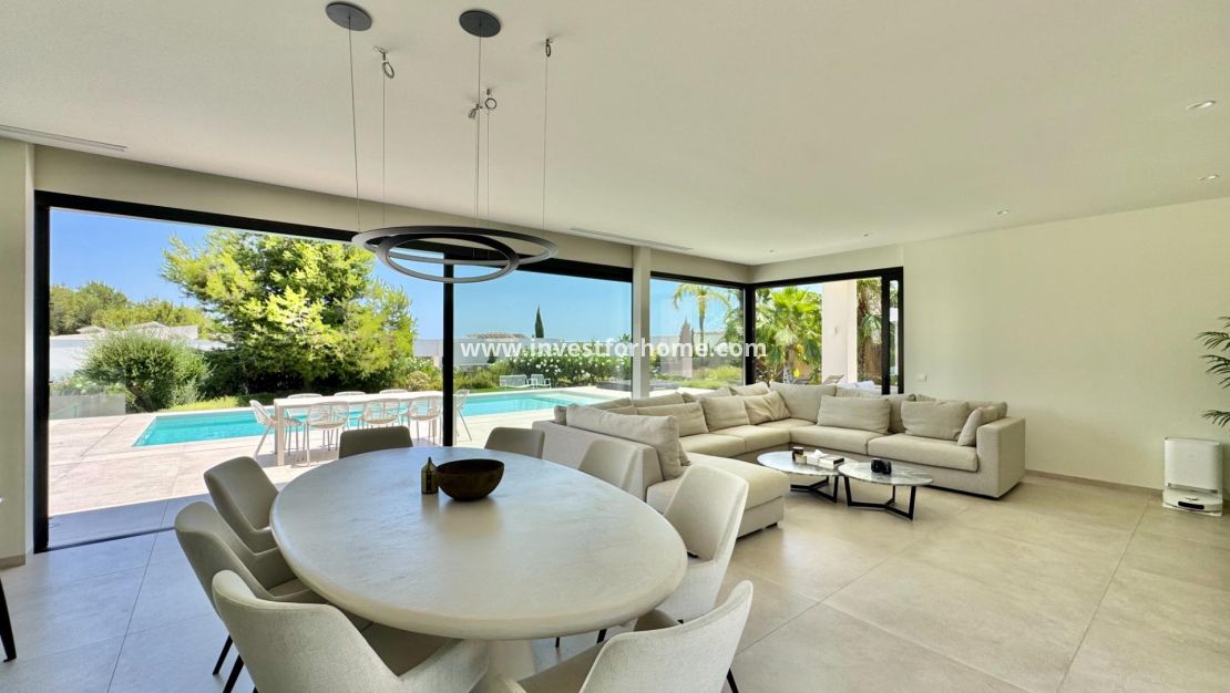 Sale - Villa - Orihuela Costa - Las Colinas Golf