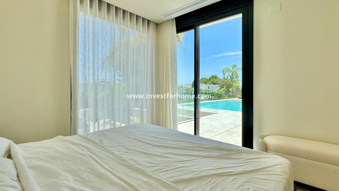 Sale - Villa - Orihuela Costa - Las Colinas Golf