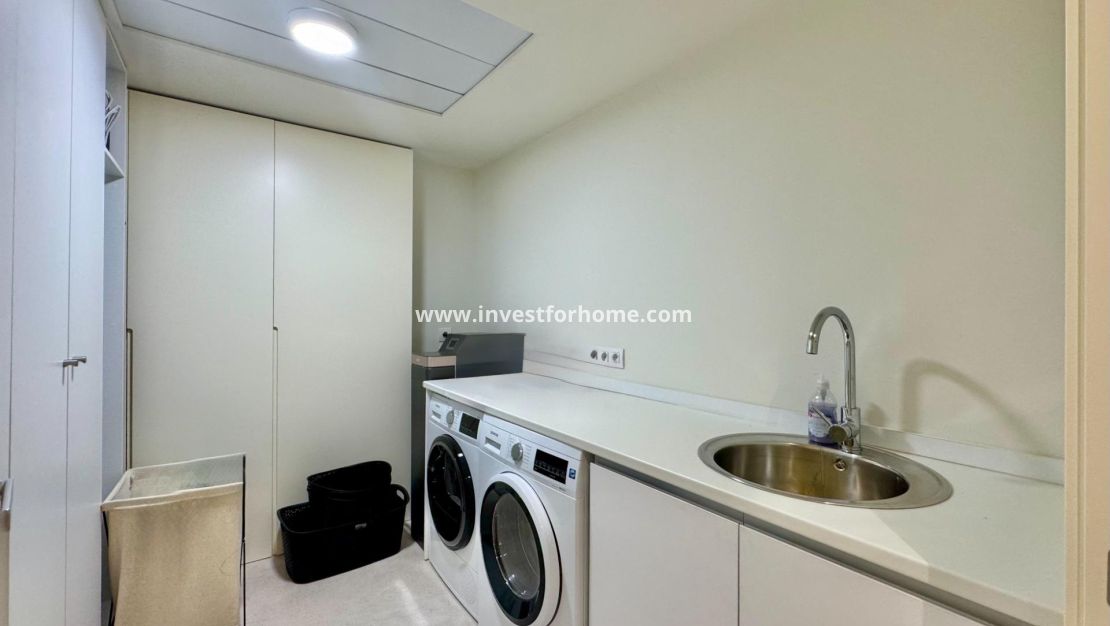 Sale - Villa - Orihuela Costa - Las Colinas Golf