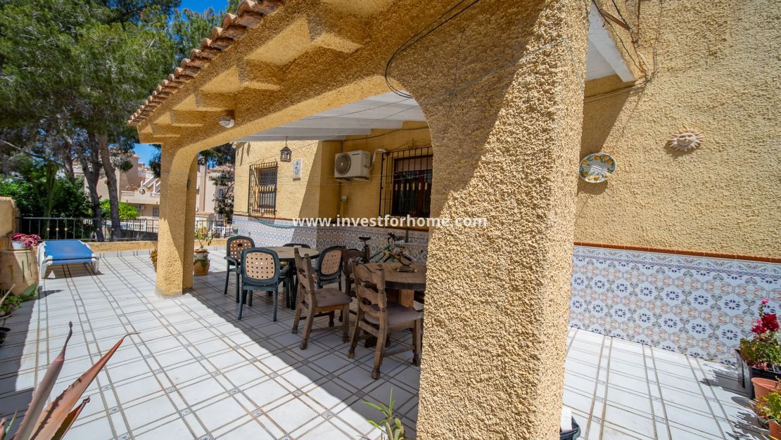 Sale - Villa - Orihuela Costa - Las Filipinas