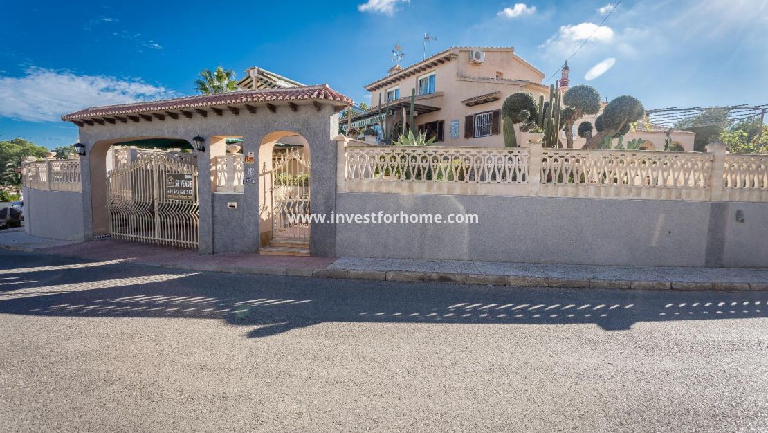 Sale - Villa - Orihuela Costa - Las Filipinas