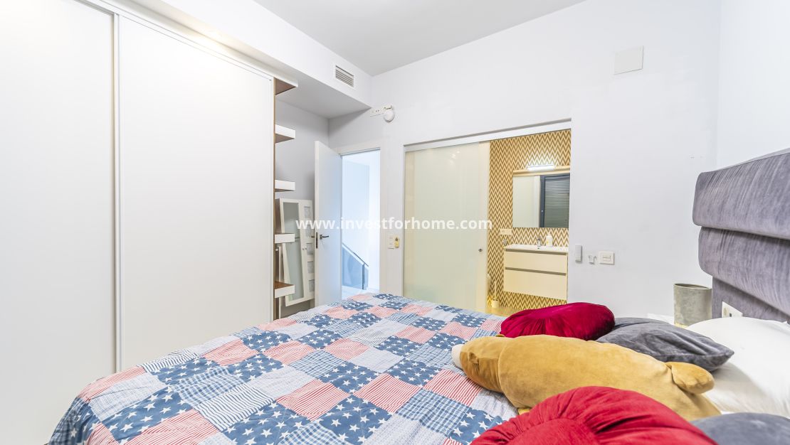 Sale - Villa - Orihuela Costa - Lomas De Cabo Roig