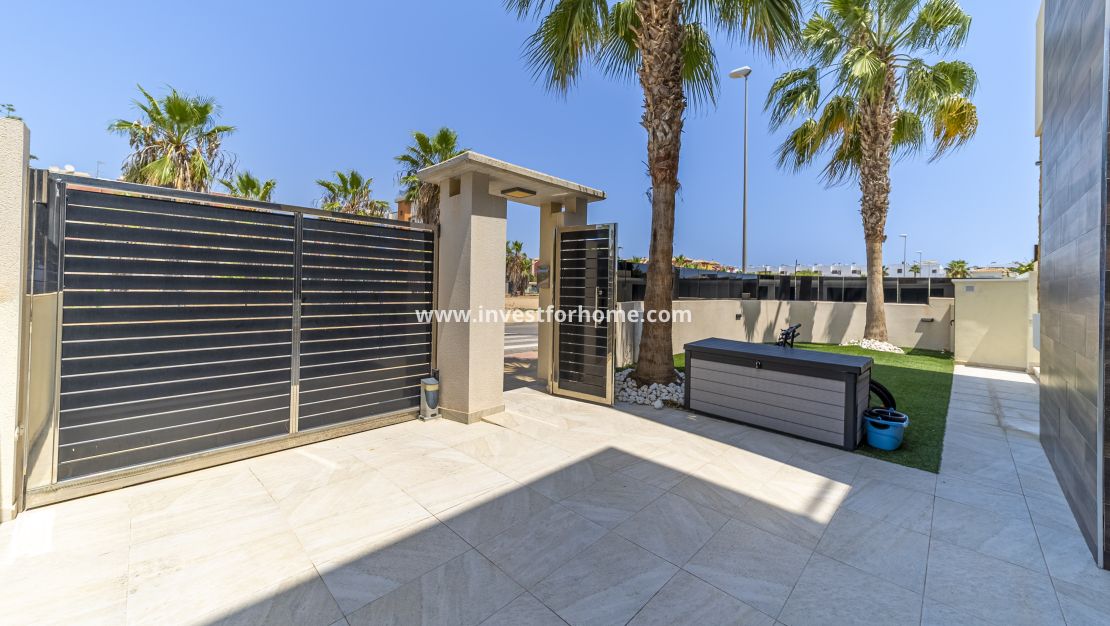 Sale - Villa - Orihuela Costa - Lomas De Cabo Roig