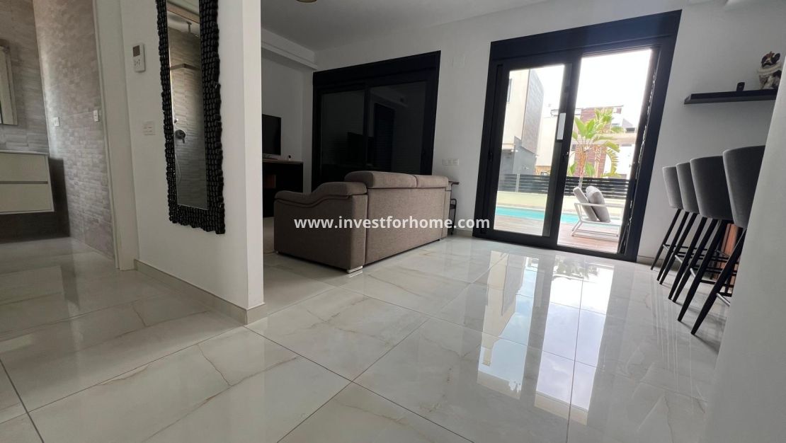 Sale - Villa - Orihuela Costa - Lomas De Cabo Roig