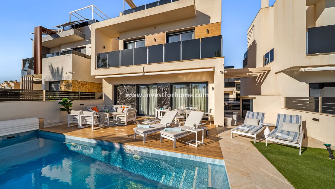 Sale - Villa - Orihuela Costa - Lomas De Cabo Roig