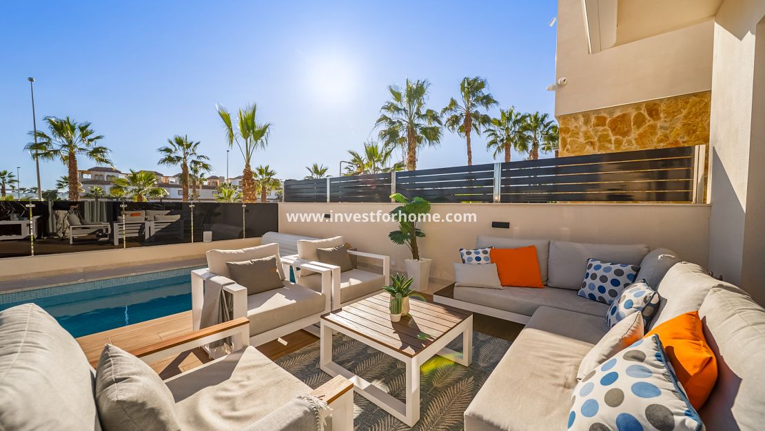 Sale - Villa - Orihuela Costa - Lomas De Cabo Roig