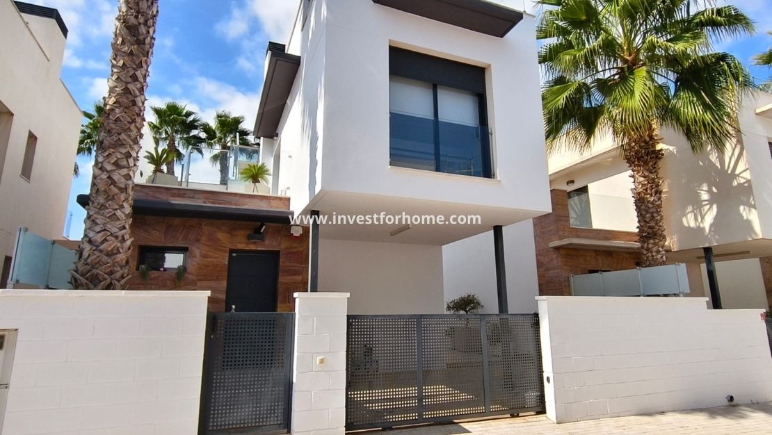 Sale - Villa - Orihuela Costa - Lomas De Cabo Roig