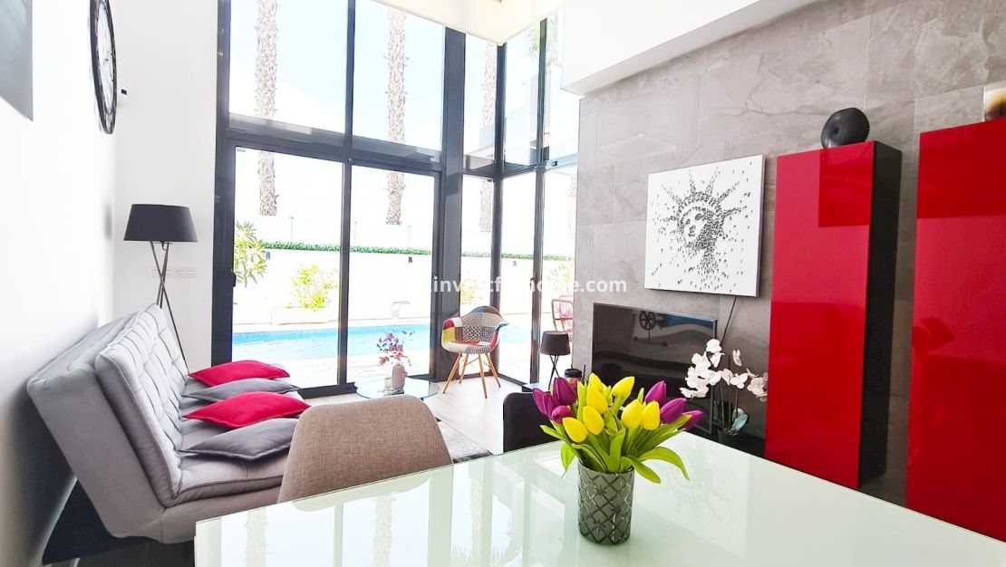 Sale - Villa - Orihuela Costa - Lomas De Cabo Roig