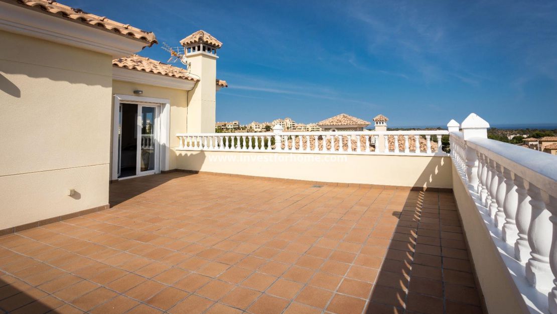 Sale - Villa - Orihuela Costa - Lomas De Campoamor Golf