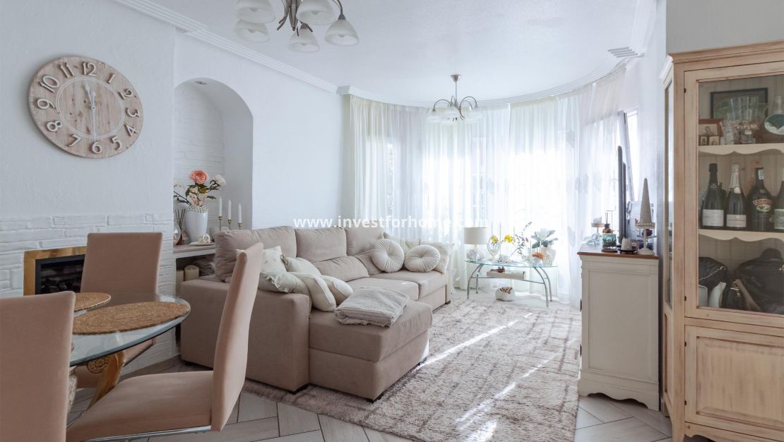 Sale - Villa - Orihuela Costa - Los Almendros-la Florida