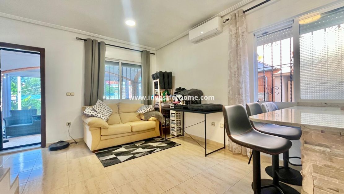 Sale - Villa - Orihuela Costa - Los Almendros-la Florida