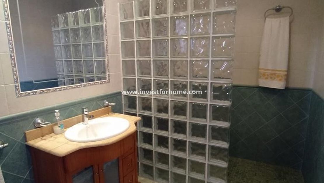 Sale - Villa - Orihuela Costa - LOS DESEMPARADOS