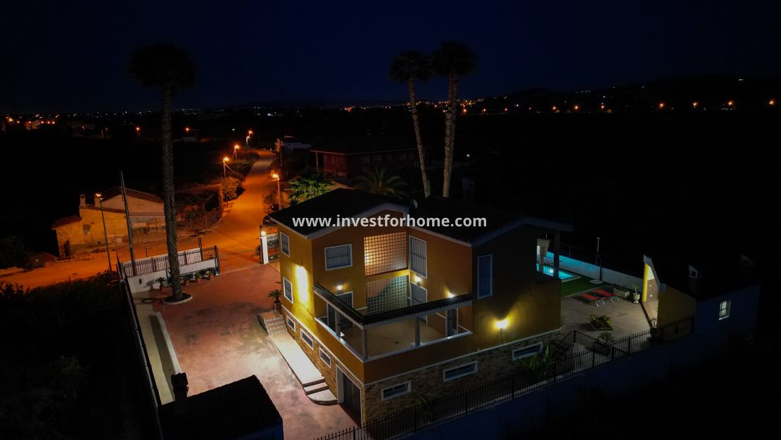 Sale - Villa - Orihuela Costa - Orihuela