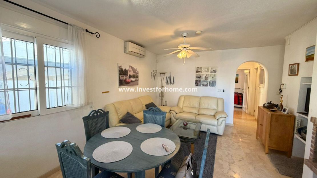 Sale - Villa - Orihuela Costa - Playa Flamenca